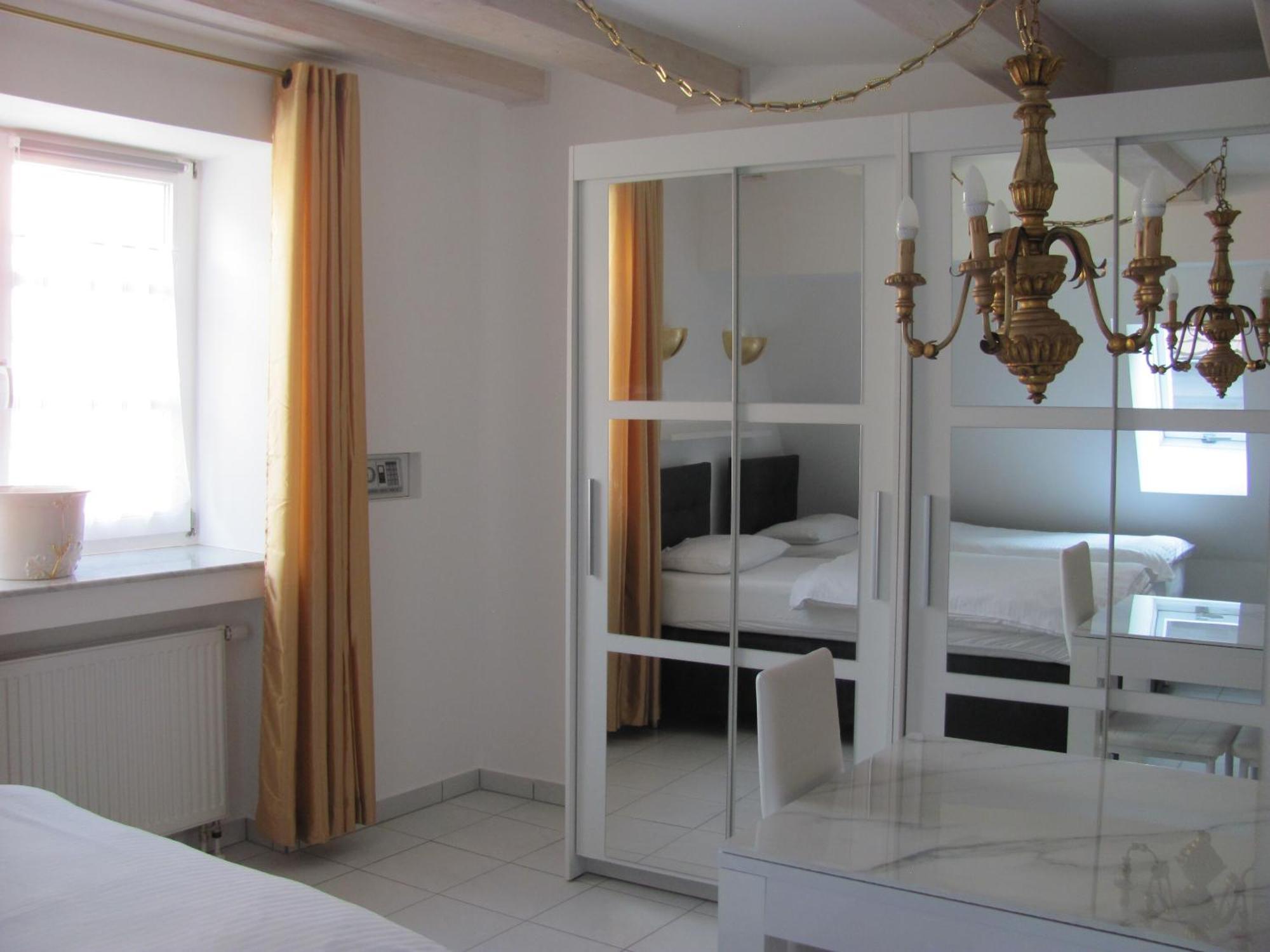 Apartment Storchenfaerbe Мемминген Номер фото
